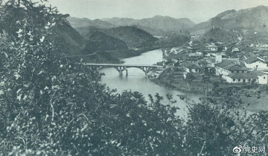 1930年12月，紅軍在龍岡地區(qū)殲滅國民黨軍第十八師近一萬人，活捉敵師長張輝瓚。圖為作戰(zhàn)舊址江西興國東北的龍岡。